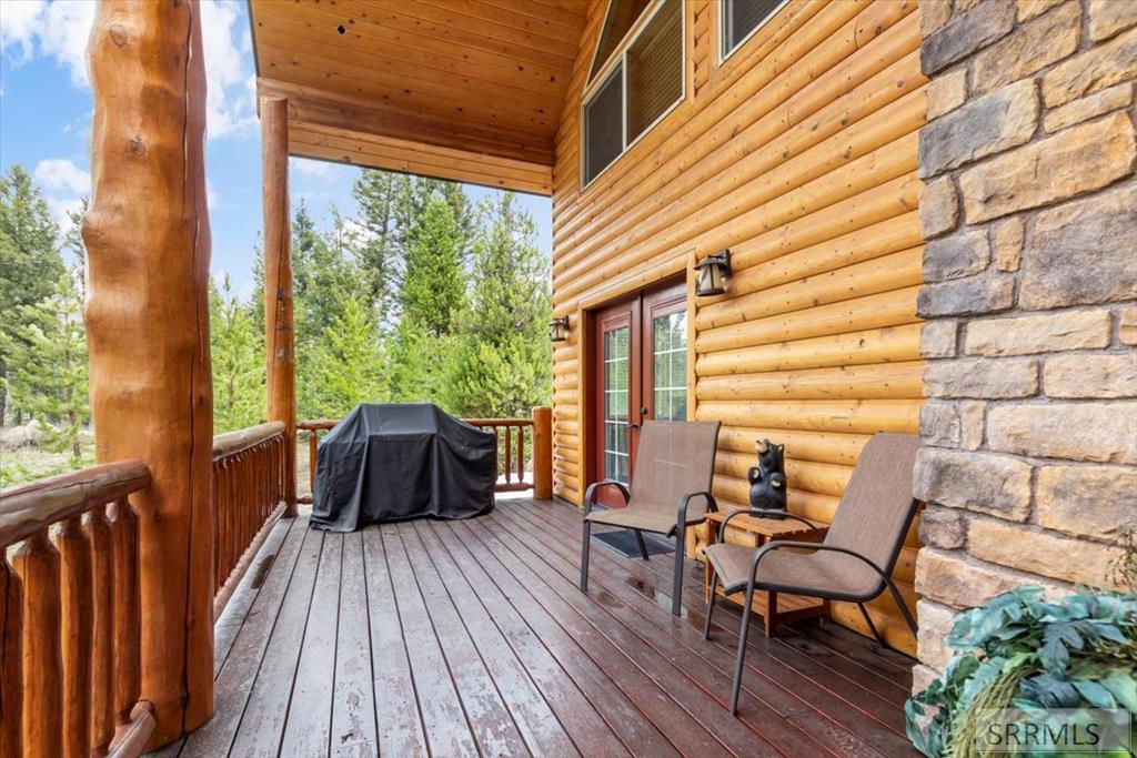 Island Park, Idaho, 83429, United States, 3 Bedrooms Bedrooms, ,2 BathroomsBathrooms,Residential,For Sale,1766025