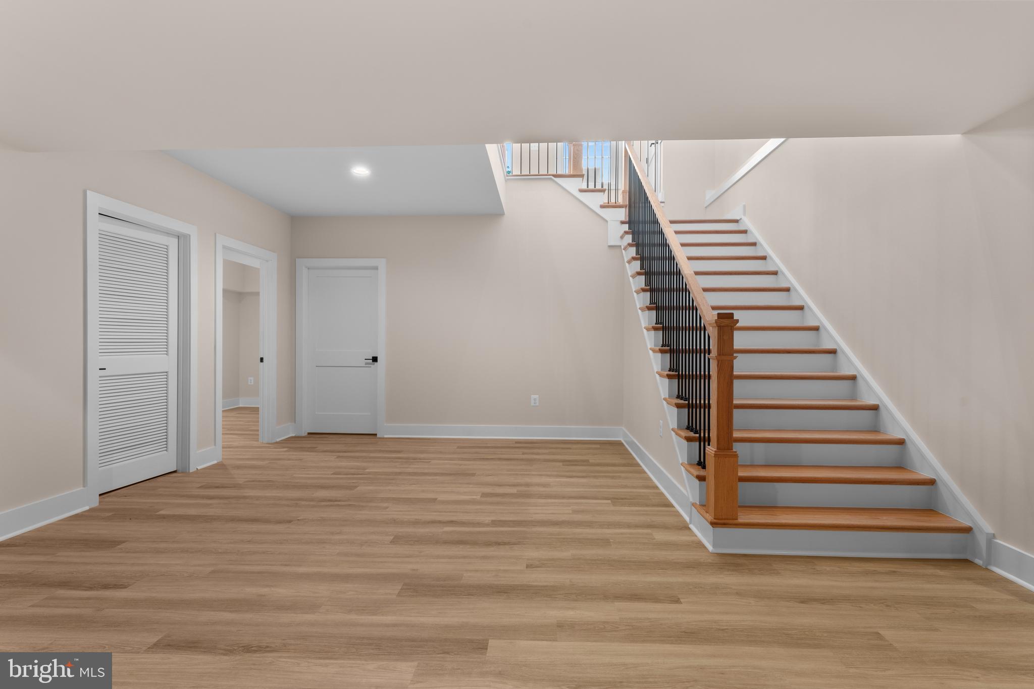 Amissville, Virginia, 20106, United States, 4 Bedrooms Bedrooms, ,4 BathroomsBathrooms,Residential,For Sale,1979876