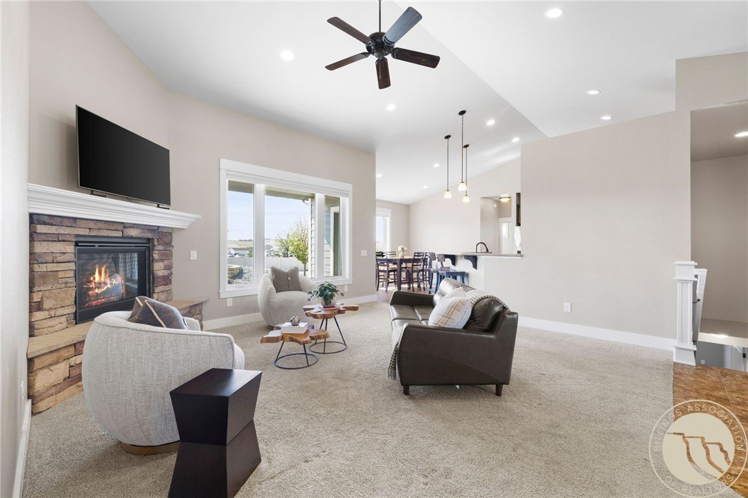 Billings, Montana, 59105, United States, 5 Bedrooms Bedrooms, ,3 BathroomsBathrooms,Residential,For Sale,1910602