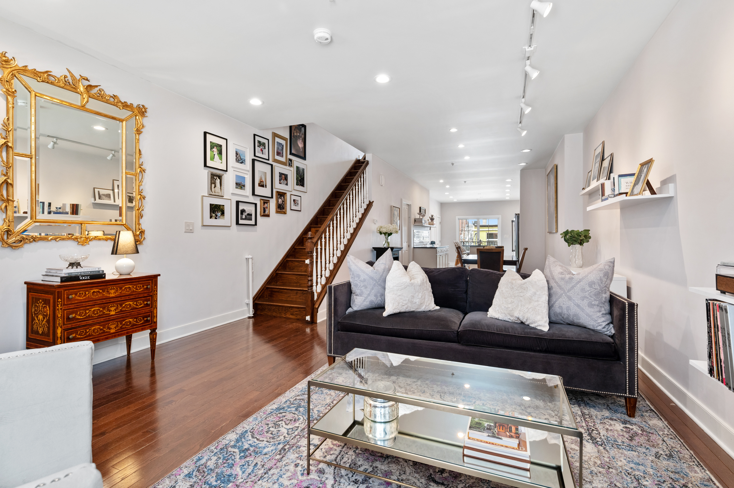  4059 Saint Johns Way, Pittsburgh, PA 15201 - 物件實景