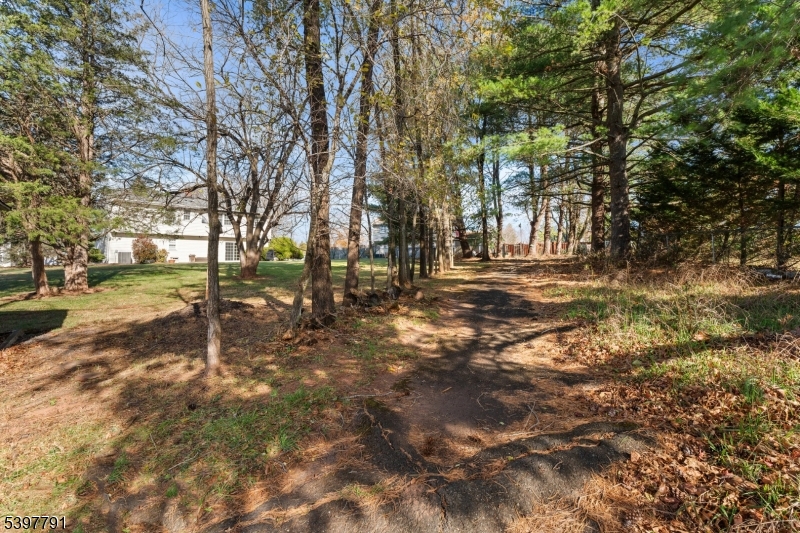 Hillsborough Twp., New Jersey, 08844, United States, 4 Bedrooms Bedrooms, ,3 BathroomsBathrooms,Residential,For Sale,1999779