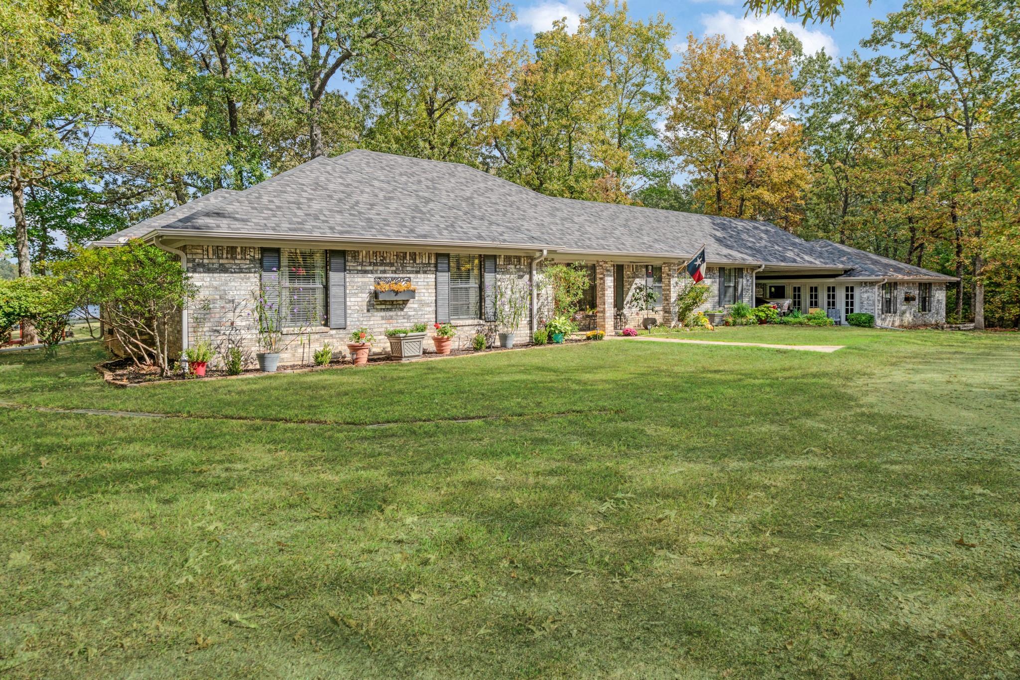 Powderly, Texas, 75473, United States, 3 Bedrooms Bedrooms, ,3 BathroomsBathrooms,Residential,For Sale,1976558