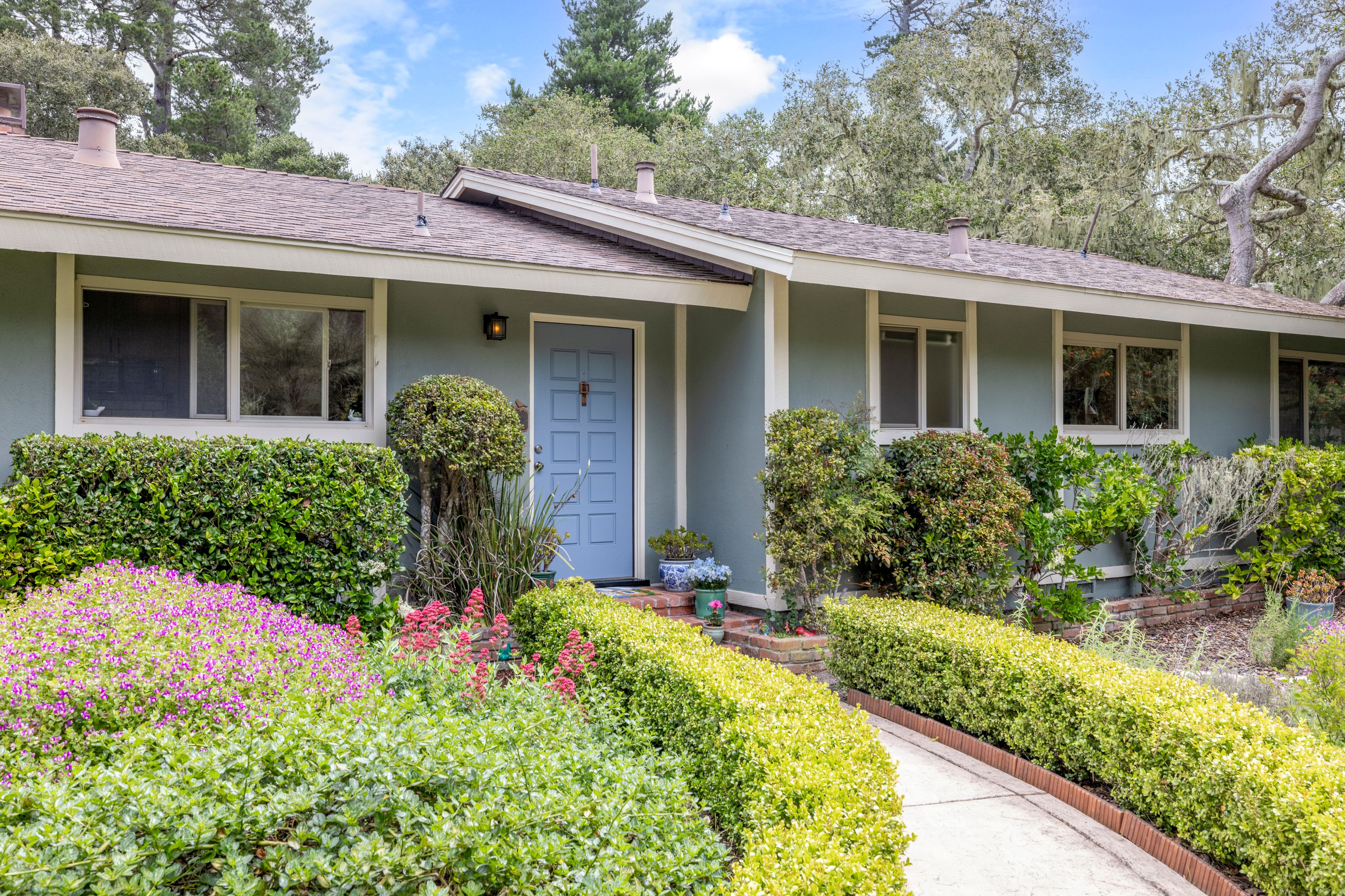  25193 Flanders Drive, Carmel - 物件實景