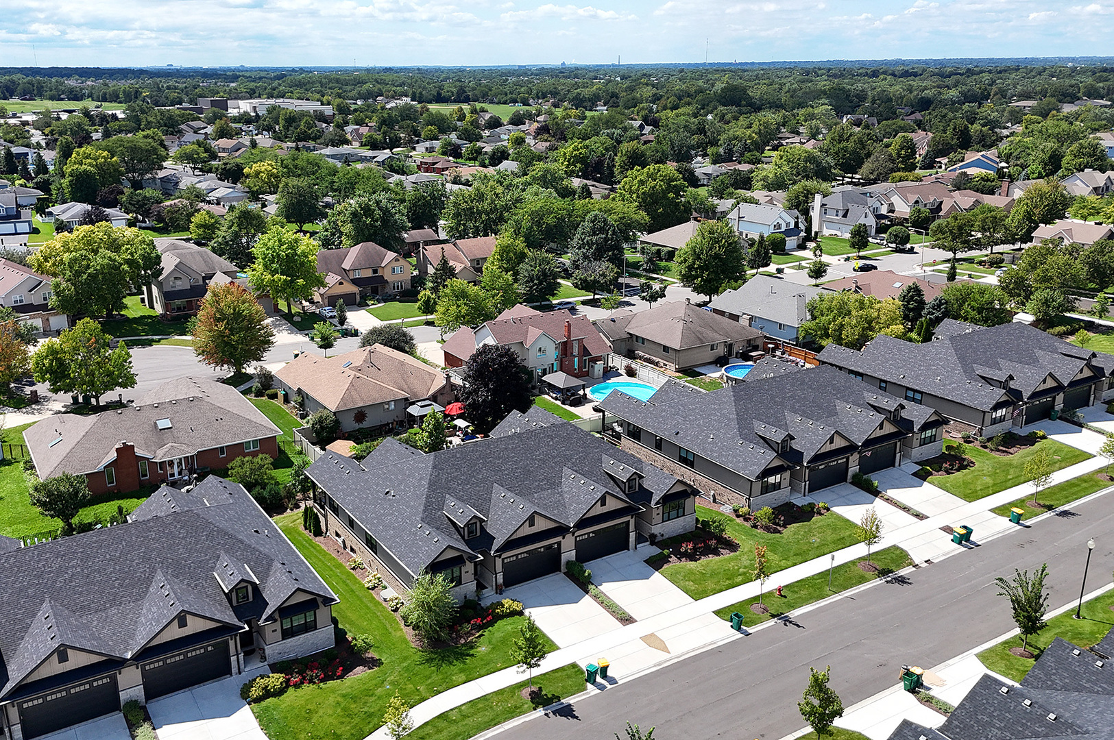 Lockport, Illinois, 60441, United States, 2 Bedrooms Bedrooms, ,2 BathroomsBathrooms,Residential,For Sale,1923432