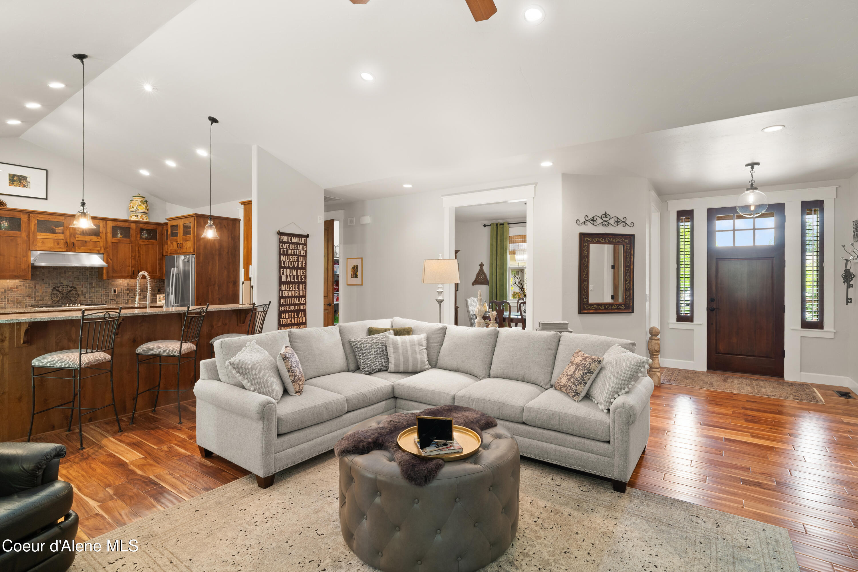 Coeur d'Alene, Idaho, 83815, United States, 5 Bedrooms Bedrooms, ,4 BathroomsBathrooms,Residential,For Sale,2048634