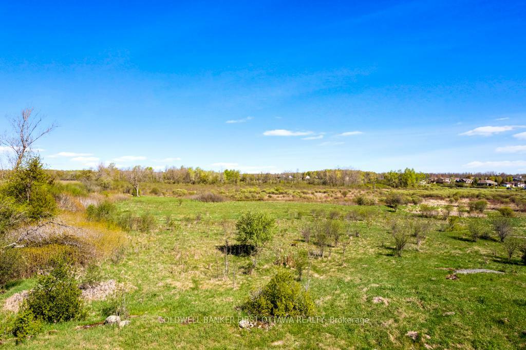 TAY VALLEY, Ontario, K7H 3C9, CA, ,Residential,For Sale,1865372