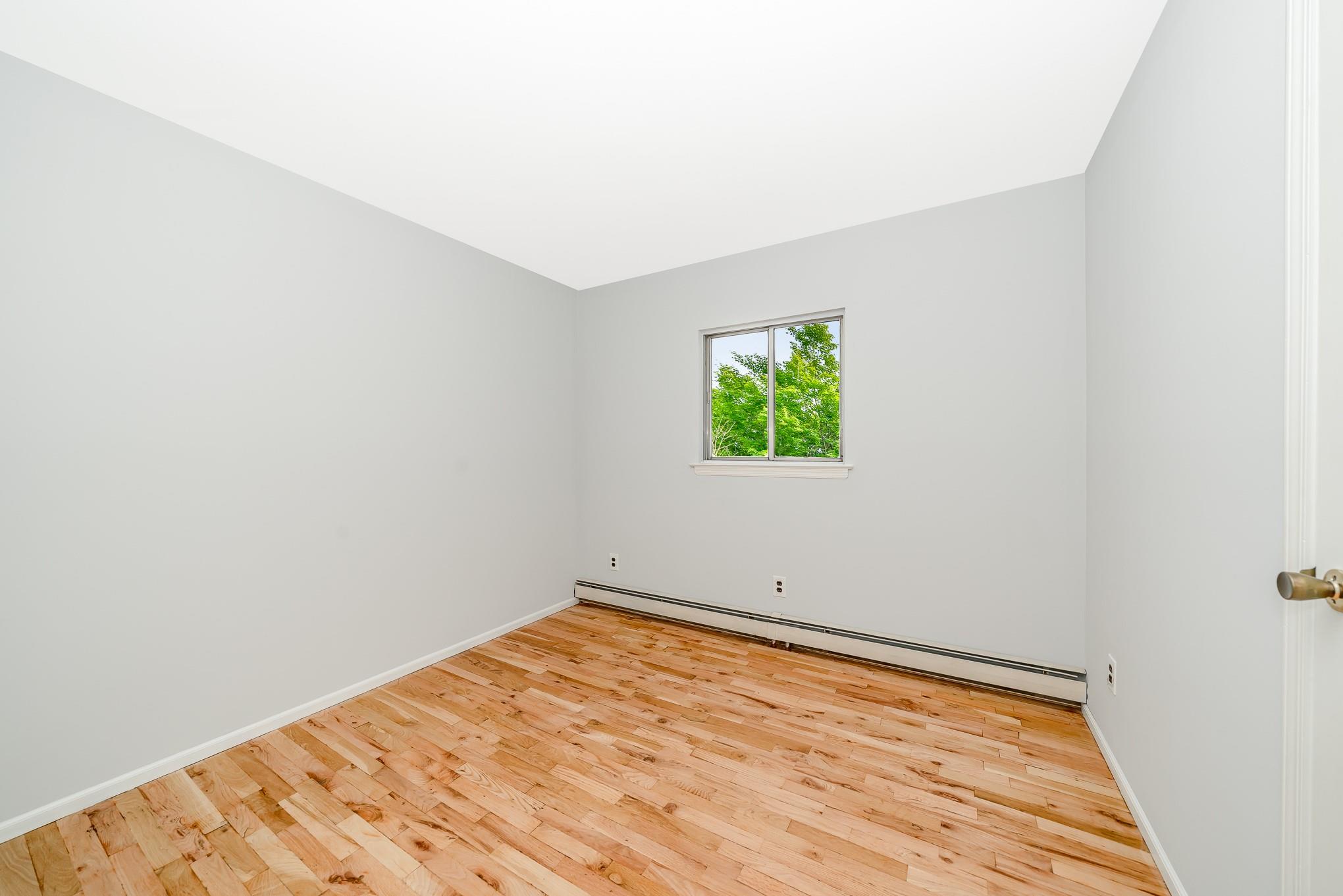 Massapequa, New York, 11758, United States, 4 Bedrooms Bedrooms, ,2 BathroomsBathrooms,Residential,For Sale,1887450