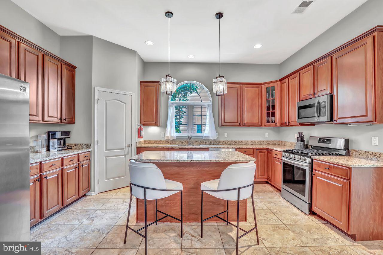 Berlin, New Jersey, 08009, United States, 4 Bedrooms Bedrooms, ,4 BathroomsBathrooms,Residential,For Sale,1839862