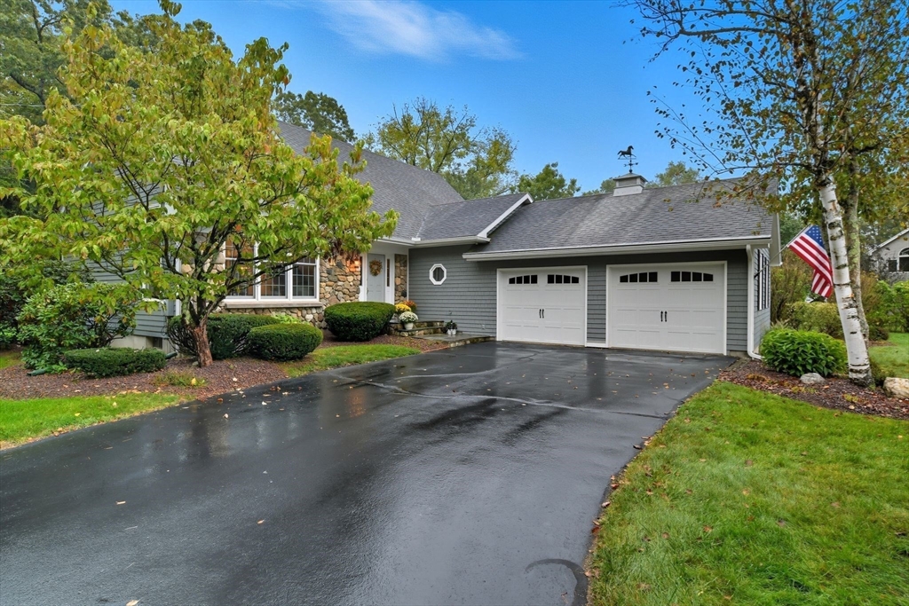 Westfield, Massachusetts, 01085, United States, 3 Bedrooms Bedrooms, ,3 BathroomsBathrooms,Residential,For Sale,1966188