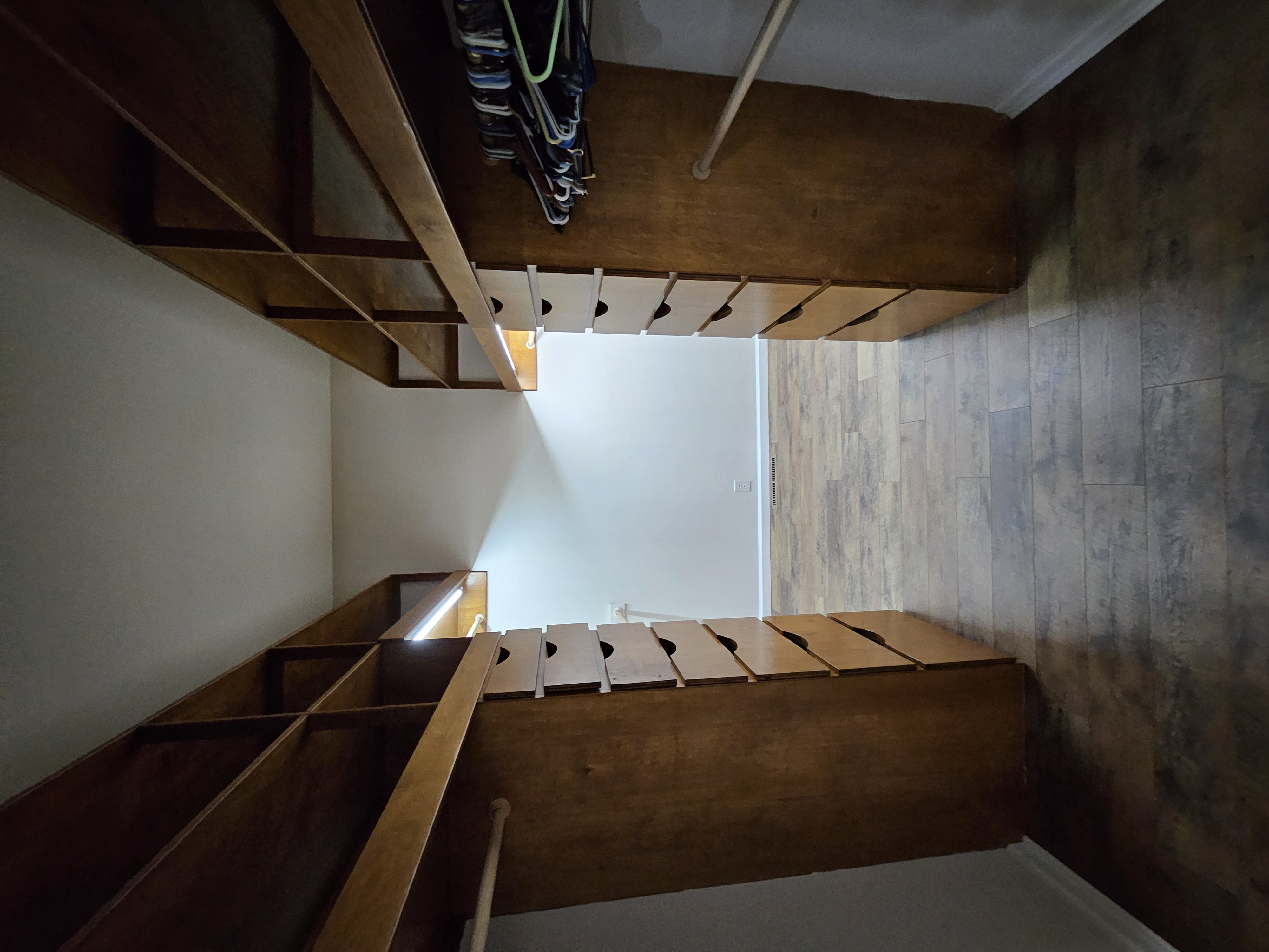 Monett, Missouri, 65708, United States, 4 Bedrooms Bedrooms, ,4 BathroomsBathrooms,Residential,For Sale,1998784