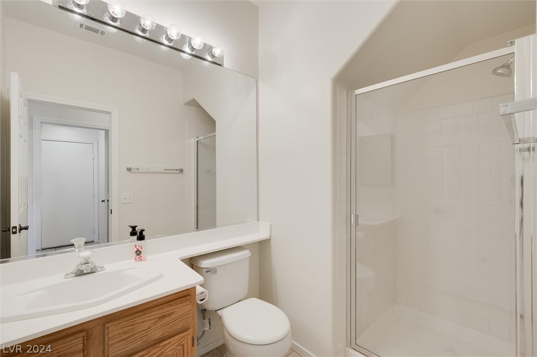 Henderson, Nevada, 89052, United States, 4 Bedrooms Bedrooms, ,2 BathroomsBathrooms,Residential,For Sale,1827915