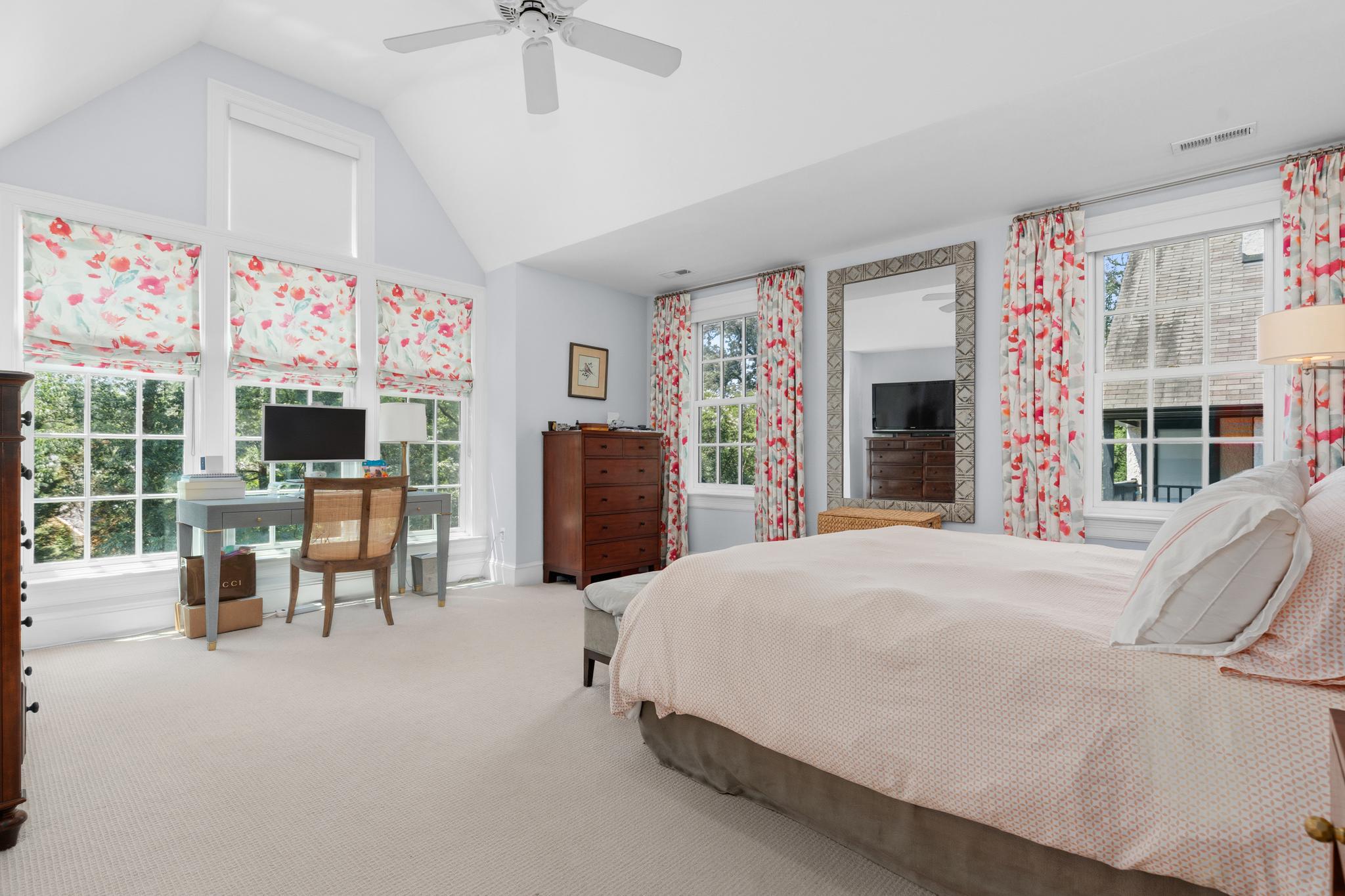  4310 Cathedral Avenue NW, Washington, DC, 20016 - 物件實景