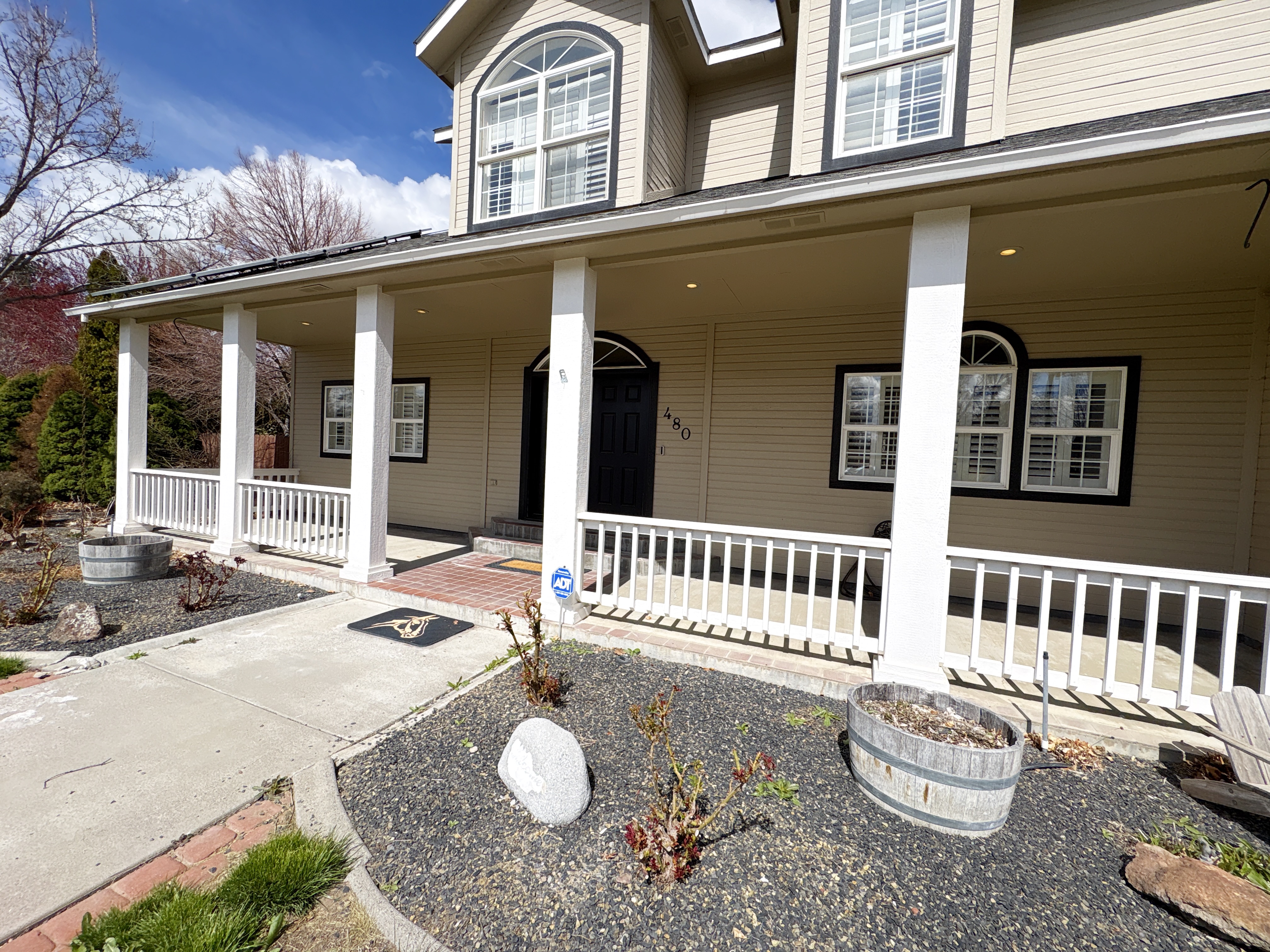 Mountain Home, Idaho, 83647, United States, 4 Bedrooms Bedrooms, ,2 BathroomsBathrooms,Residential,For Sale,1814352