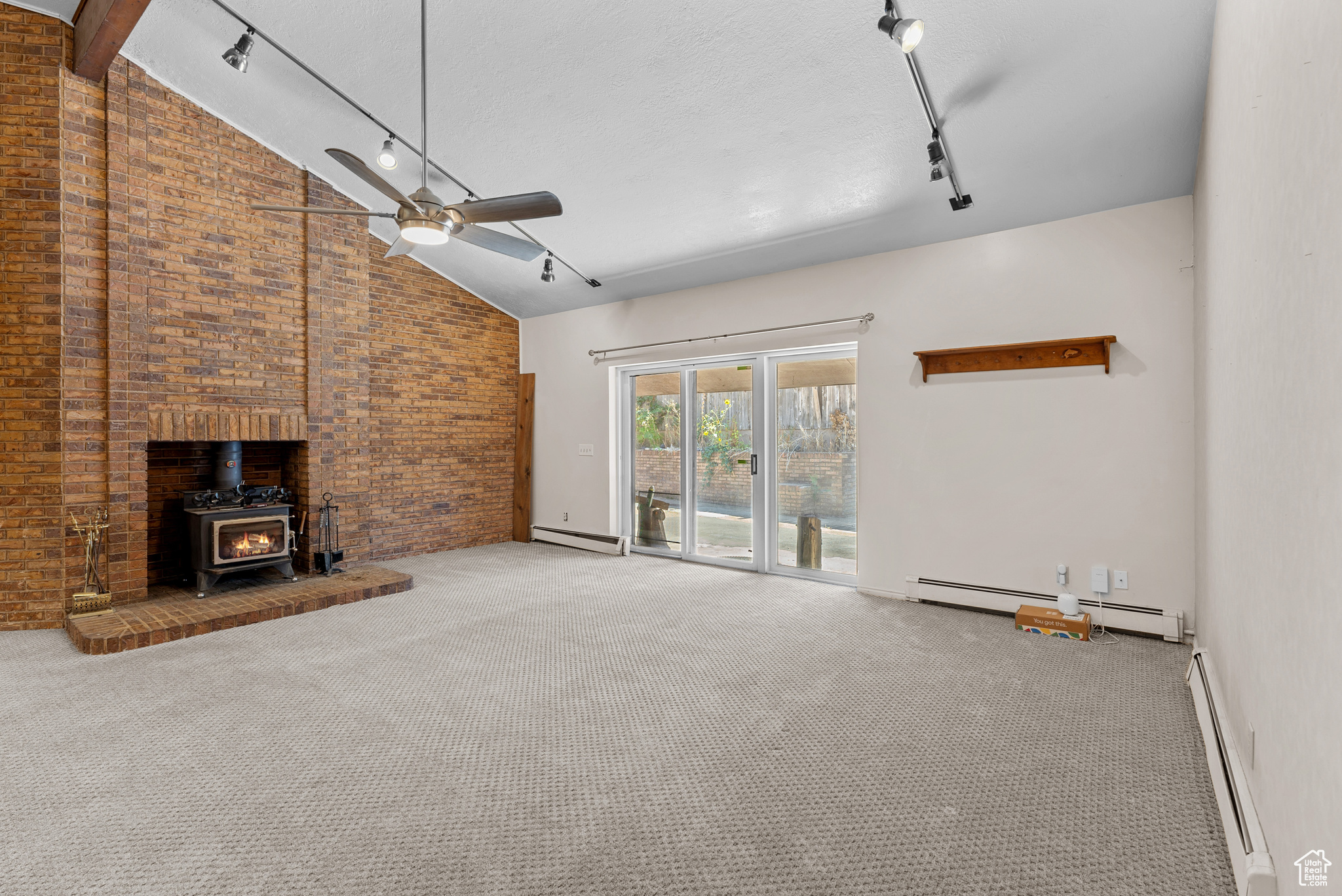North Salt Lake, Utah, 84054, United States, 3 Bedrooms Bedrooms, ,3 BathroomsBathrooms,Residential,For Sale,1940946