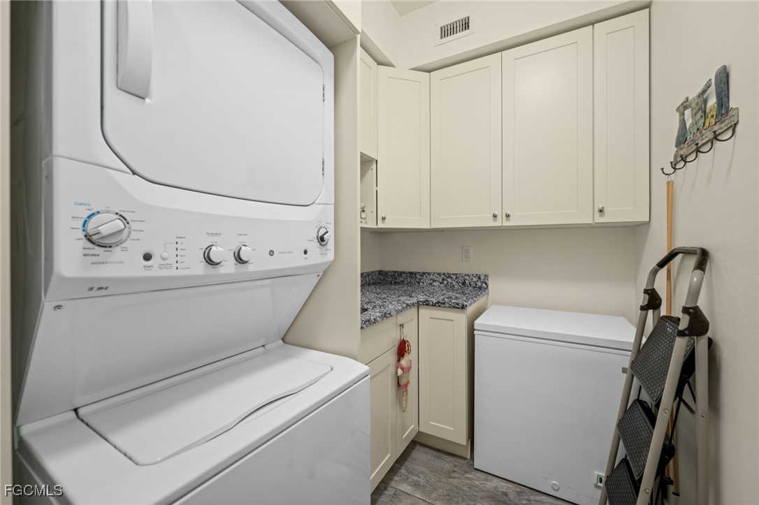 Cape Coral, Florida, 33991, United States, 3 Bedrooms Bedrooms, ,3 BathroomsBathrooms,Residential,For Sale,2008632