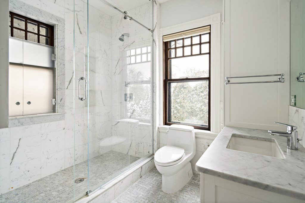 Cambridge, Massachusetts, 02140, United States, 6 Bedrooms Bedrooms, ,6 BathroomsBathrooms,Residential,For Sale,1840566