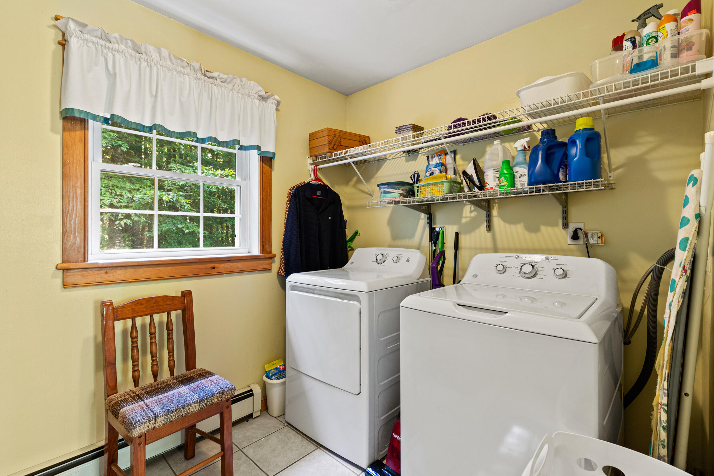 Windham, Maine, 04062, United States, 3 Bedrooms Bedrooms, ,2 BathroomsBathrooms,Residential,For Sale,1984102