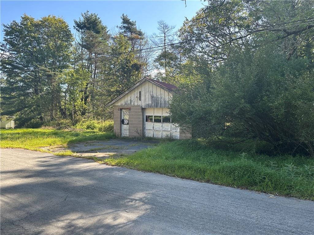Narrowsburg, New York, 12764, United States, 4 Bedrooms Bedrooms, ,2 BathroomsBathrooms,Residential,For Sale,1923513