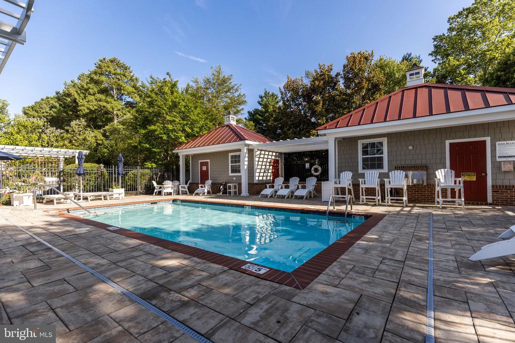 Chestertown, Maryland, 21620, United States, 2 Bedrooms Bedrooms, ,3 BathroomsBathrooms,Residential,For Sale,1949914