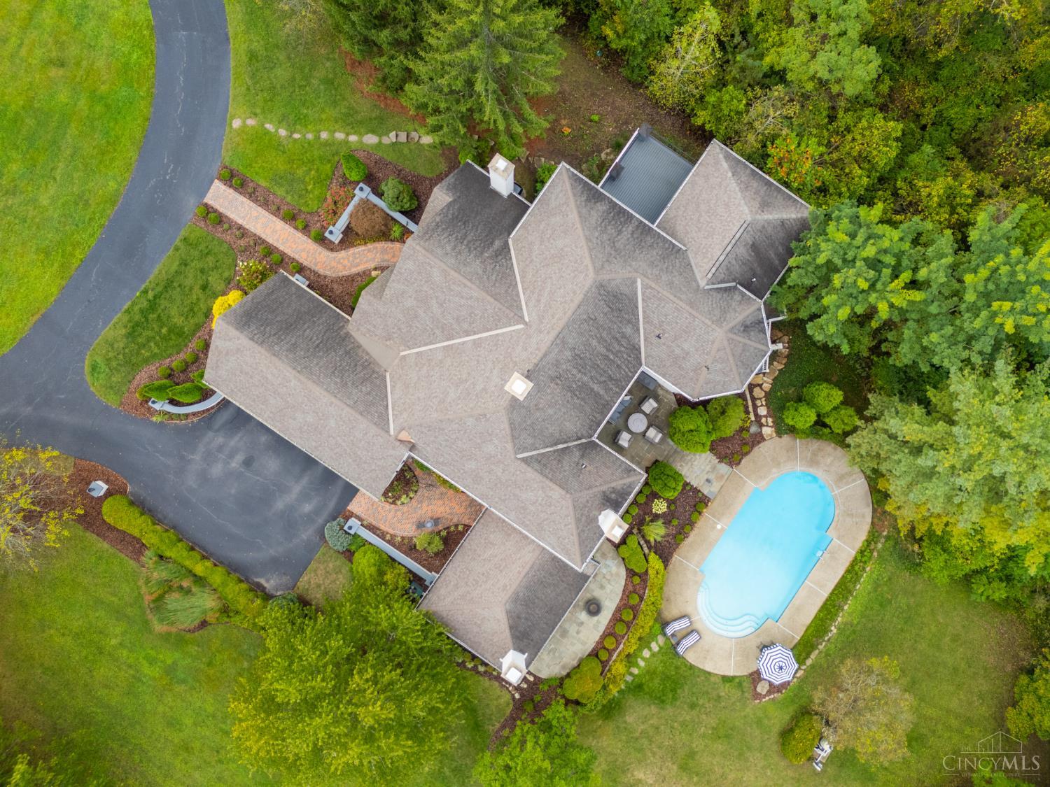 Indian Hill, Ohio, 45243, United States, 6 Bedrooms Bedrooms, ,6 BathroomsBathrooms,Residential,For Sale,1988280