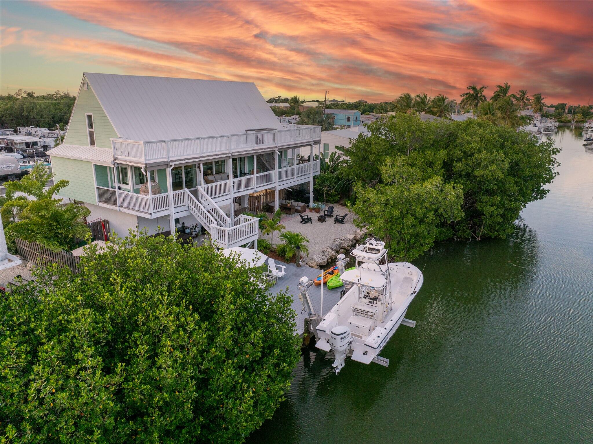 MARATHON, Florida, 33050, United States, 2 Bedrooms Bedrooms, ,2 BathroomsBathrooms,Residential,For Sale,2000916