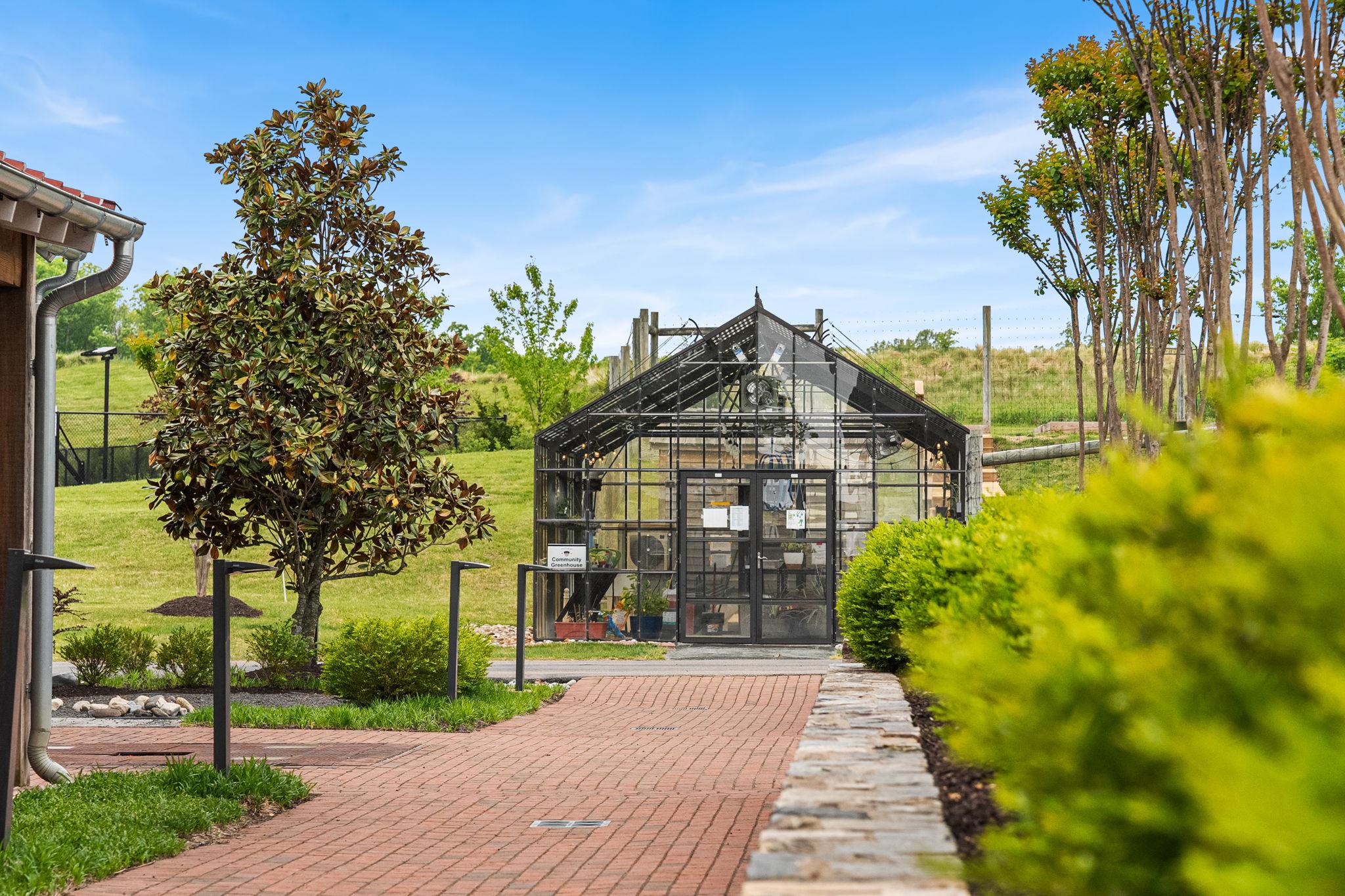  18120 Moss Garden Road, Dumfries, VA, 22026 - 物件實景