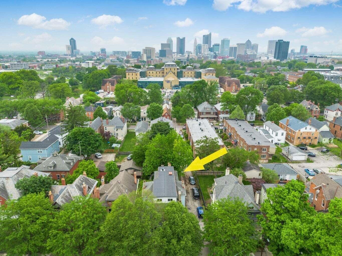 Columbus, Ohio, 43205, United States, 4 Bedrooms Bedrooms, ,4 BathroomsBathrooms,Residential,For Sale,2000888