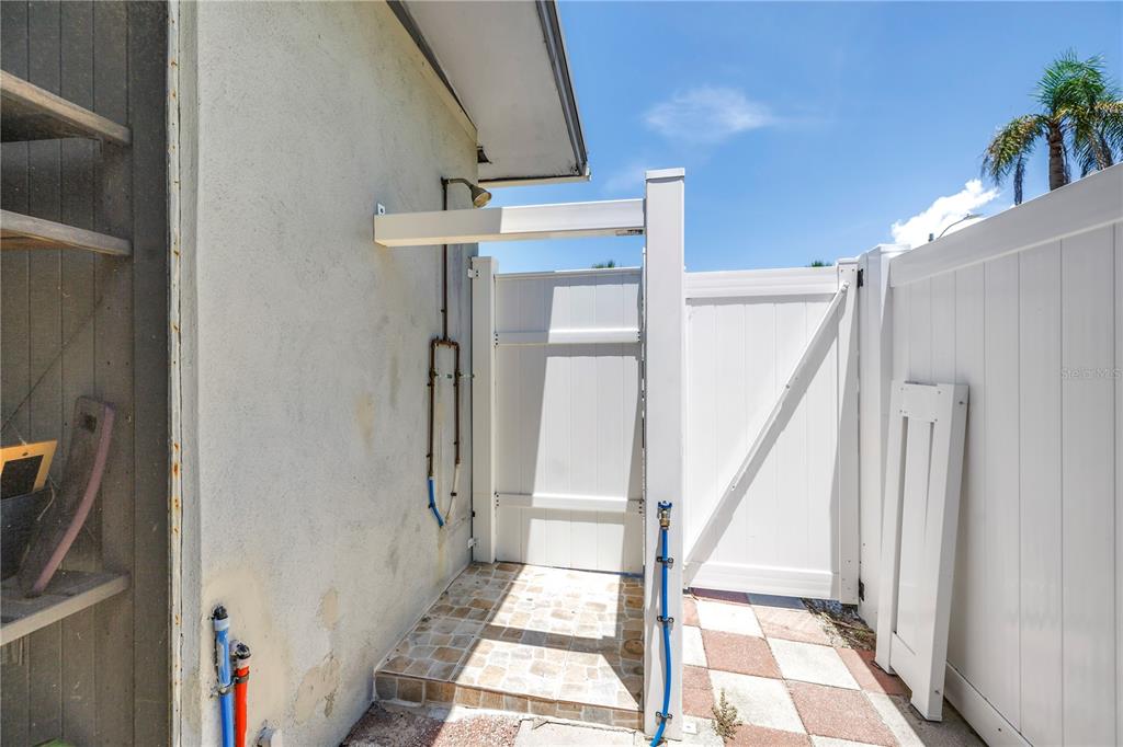 St Pete Beach, Florida, 33706, United States, 3 Bedrooms Bedrooms, ,2 BathroomsBathrooms,Residential,For Sale,1897021