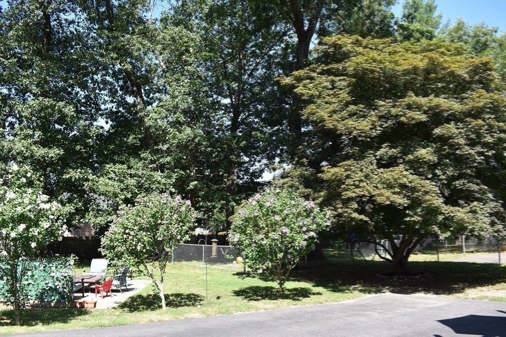 Brockton, Massachusetts, 02301, United States, 3 Bedrooms Bedrooms, ,1 BathroomBathrooms,Residential,For Sale,1895506
