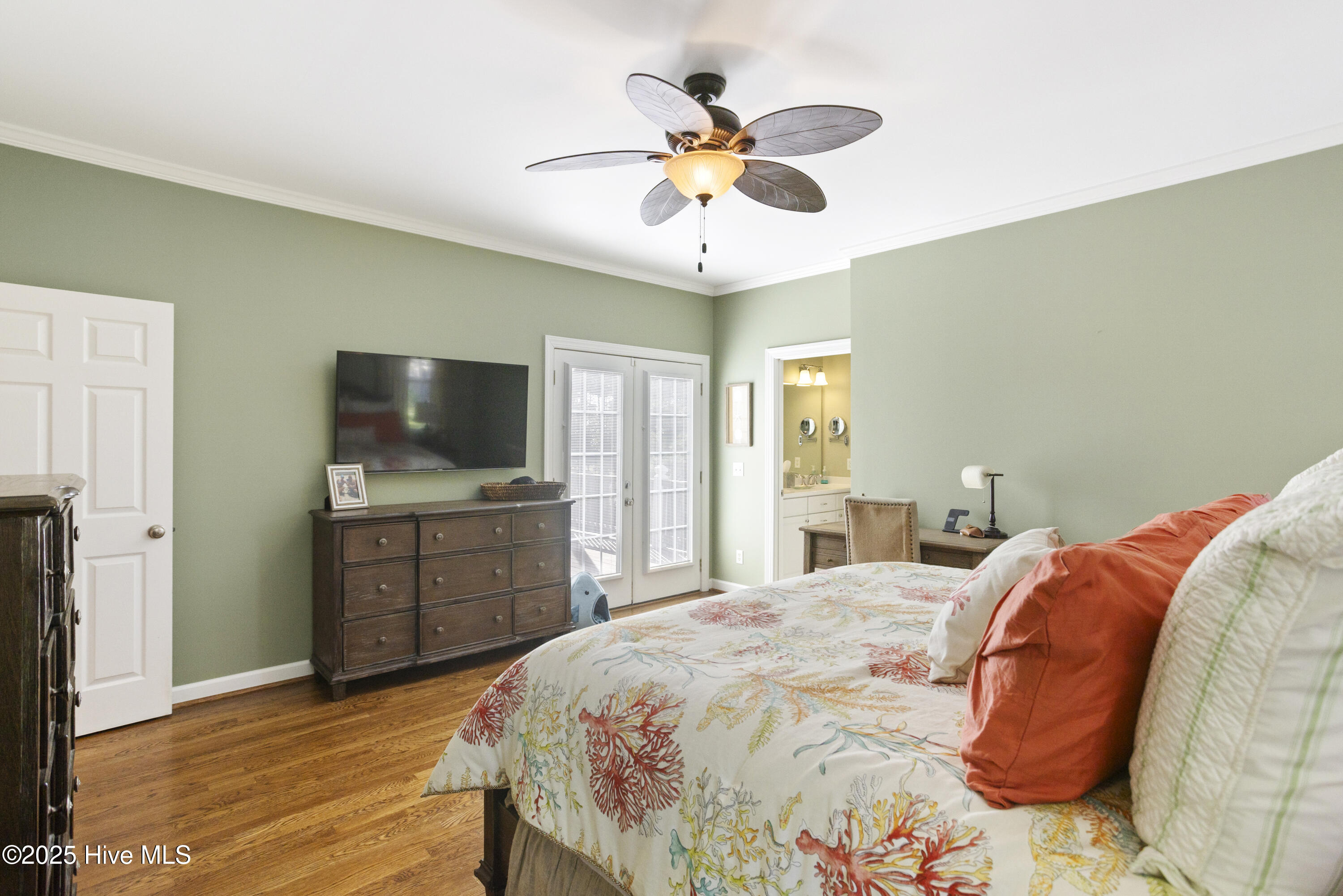 Wilmington, North Carolina, 28409, United States, 5 Bedrooms Bedrooms, ,4 BathroomsBathrooms,Residential,For Sale,1730628