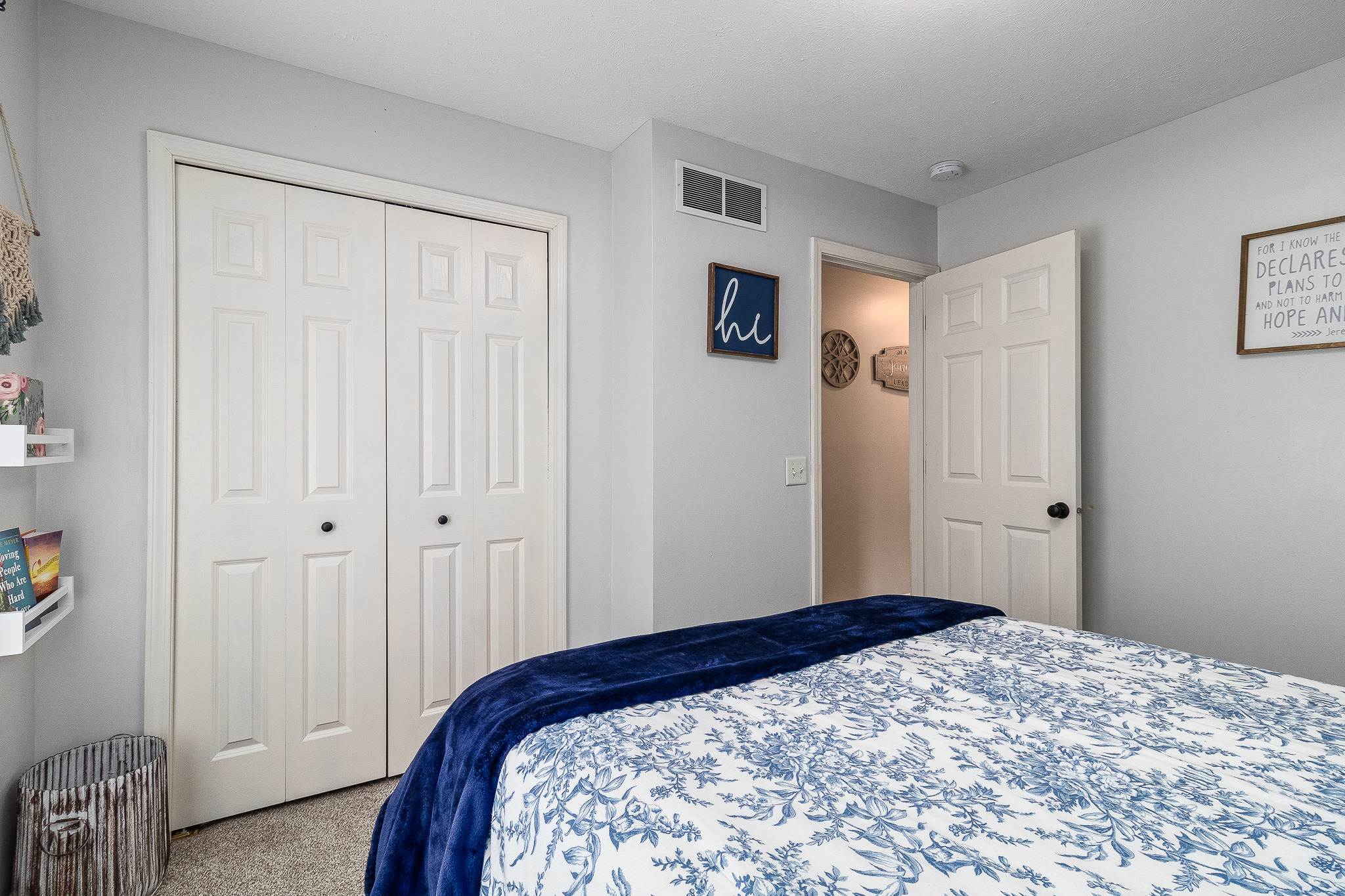 Brownstown, Illinois, 62418, United States, 4 Bedrooms Bedrooms, ,2 BathroomsBathrooms,Residential,For Sale,2015719