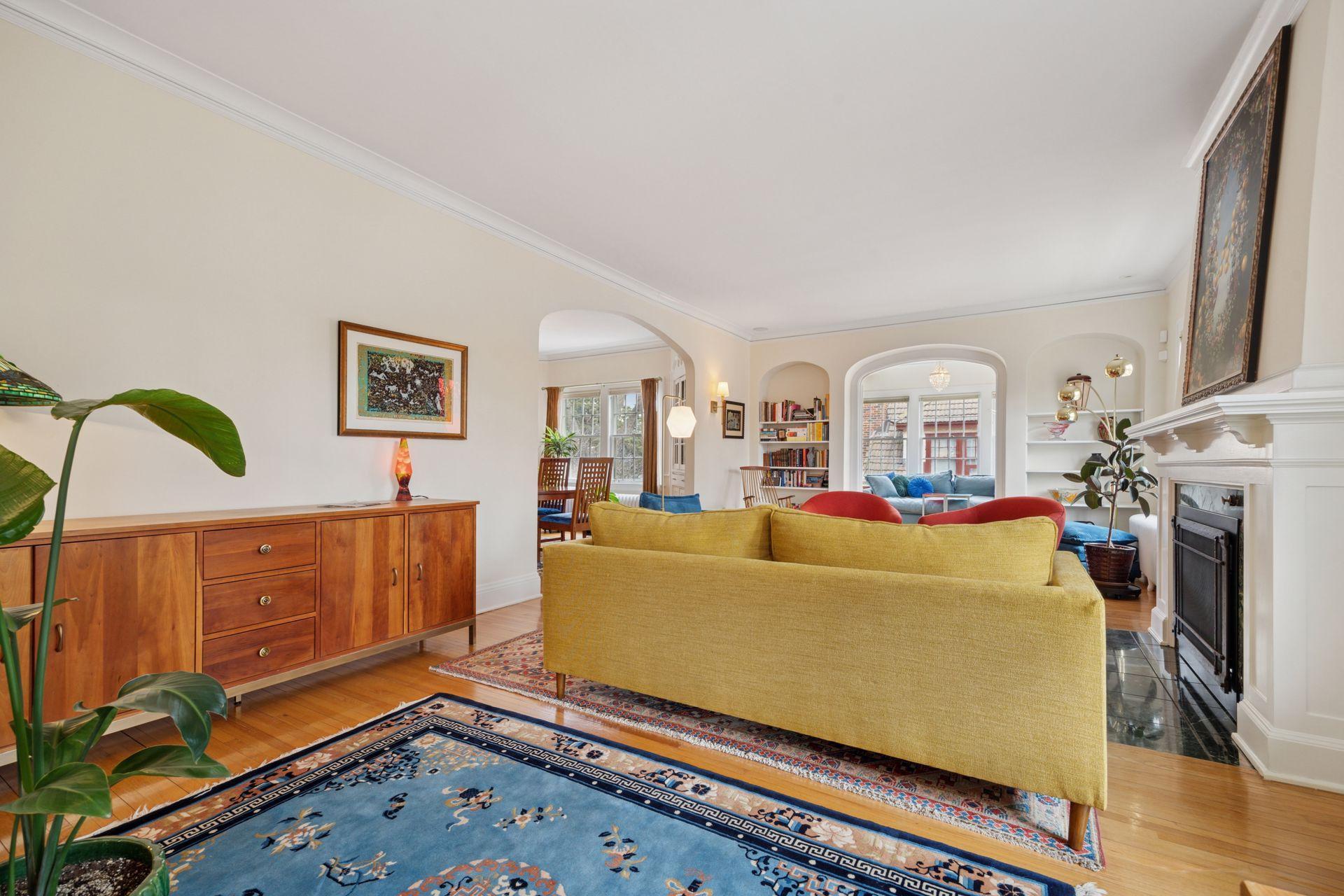 Saint Paul, Minnesota, 55105, United States, 5 Bedrooms Bedrooms, ,3 BathroomsBathrooms,Residential,For Sale,1767572