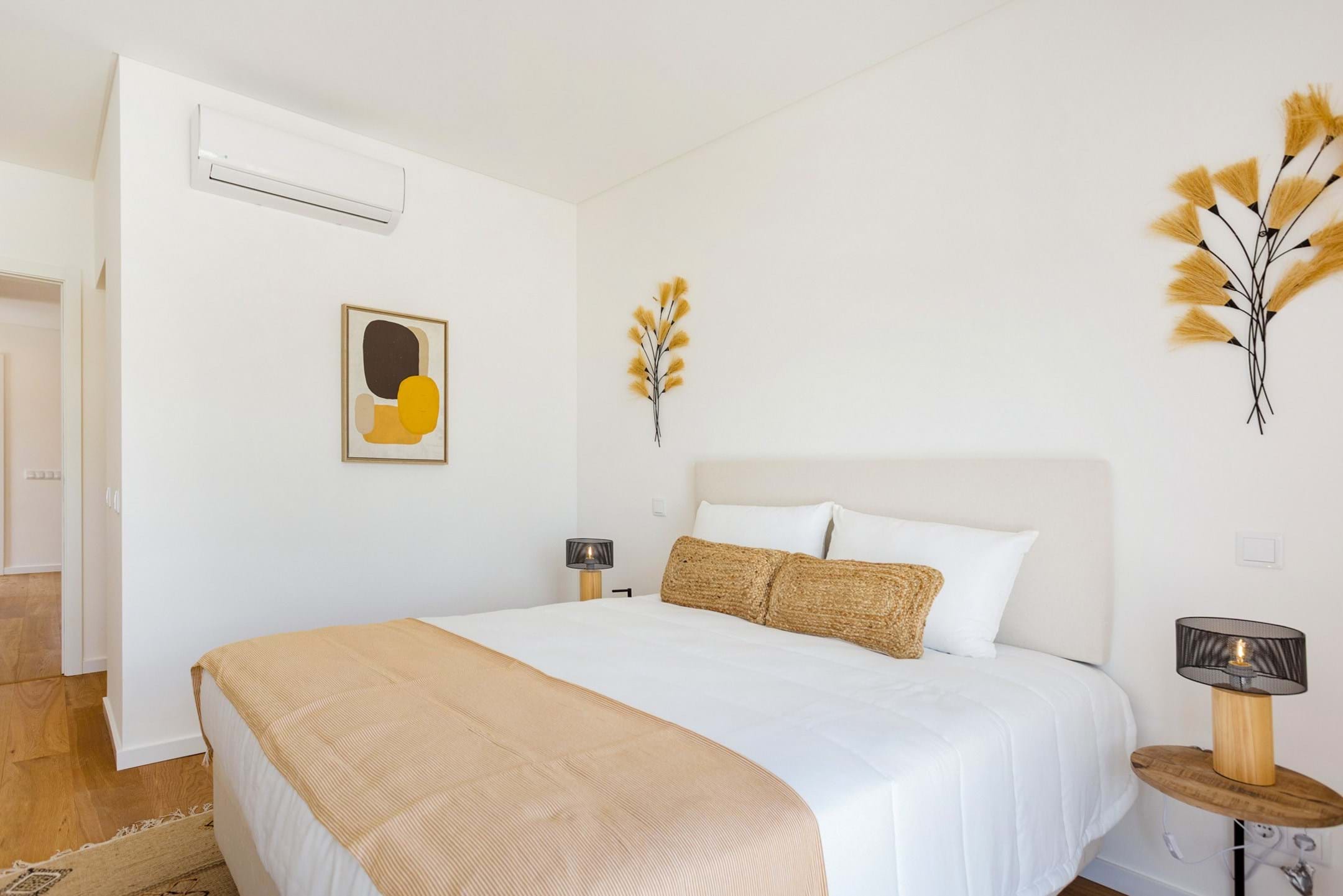 Lagoa, Faro, 8400-058, PT, 3 Bedrooms Bedrooms, ,2 BathroomsBathrooms,Residential,For Sale,1700157