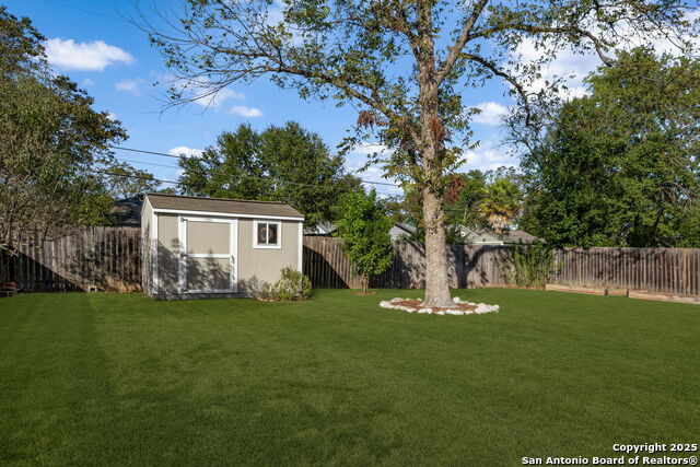 San Antonio, Texas, 78209, United States, 3 Bedrooms Bedrooms, ,3 BathroomsBathrooms,Residential,For Sale,1992862