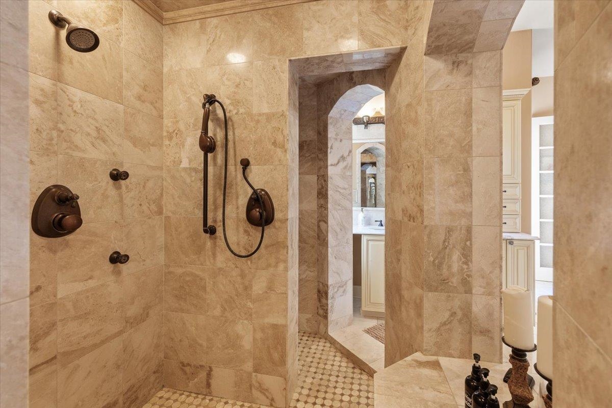 Spokane, Washington, 99224, United States, 5 Bedrooms Bedrooms, ,6 BathroomsBathrooms,Residential,For Sale,2000632