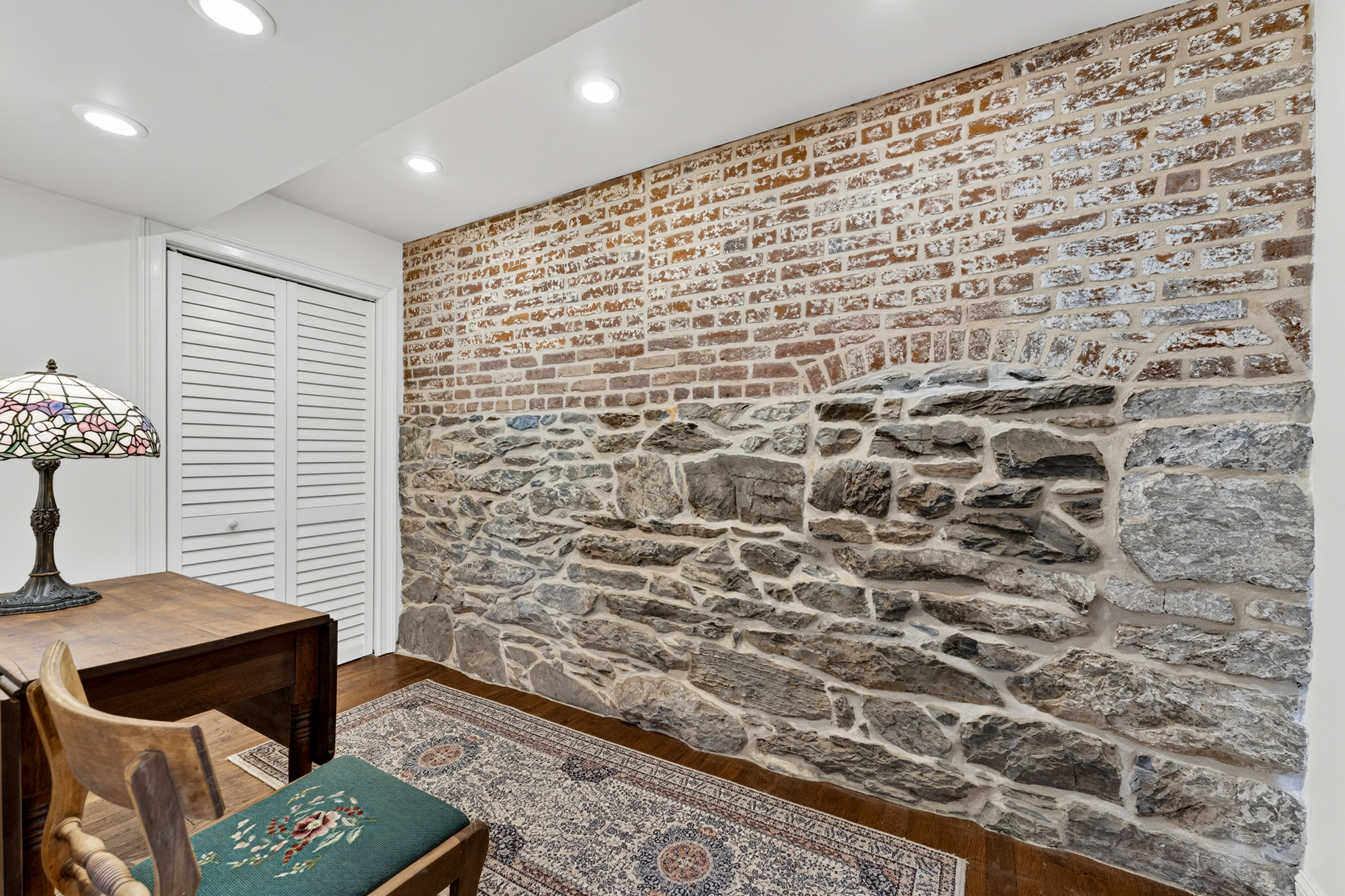  301 E German Street, Shepherdstown, WV, 25443 - 物件實景