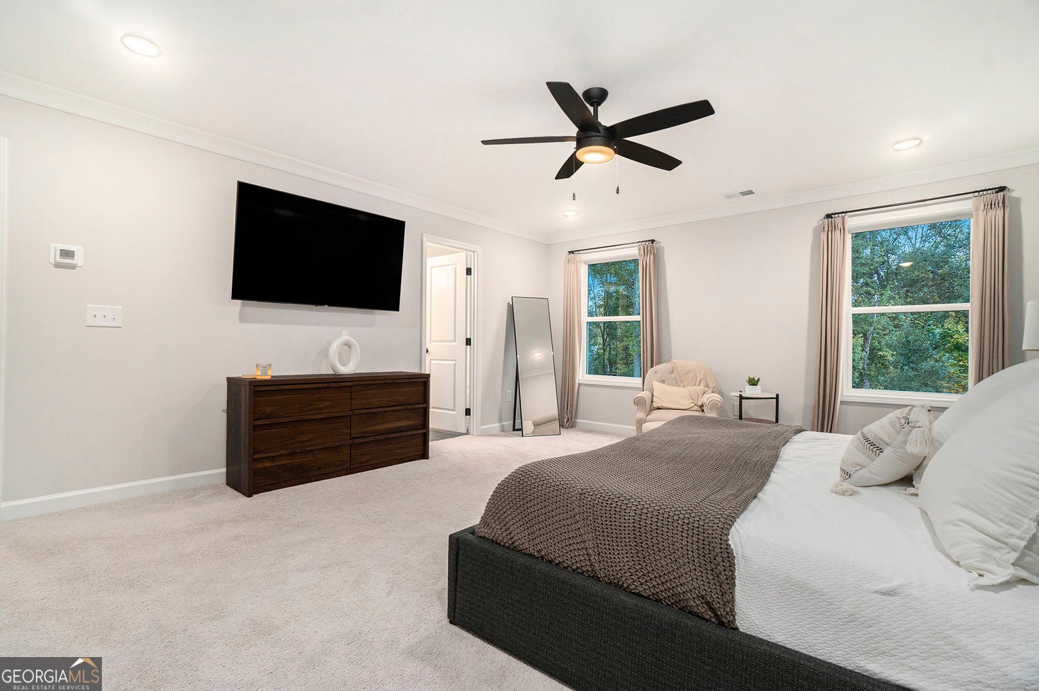 Powder Springs, Georgia, 30127, United States, 5 Bedrooms Bedrooms, ,4 BathroomsBathrooms,Residential,For Sale,1973246