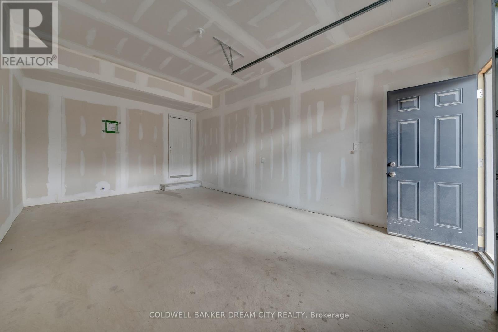 CALEDON, Ontario, L7C 4L6, CA, 3 Bedrooms Bedrooms, ,2 BathroomsBathrooms,Residential,For Sale,1891289