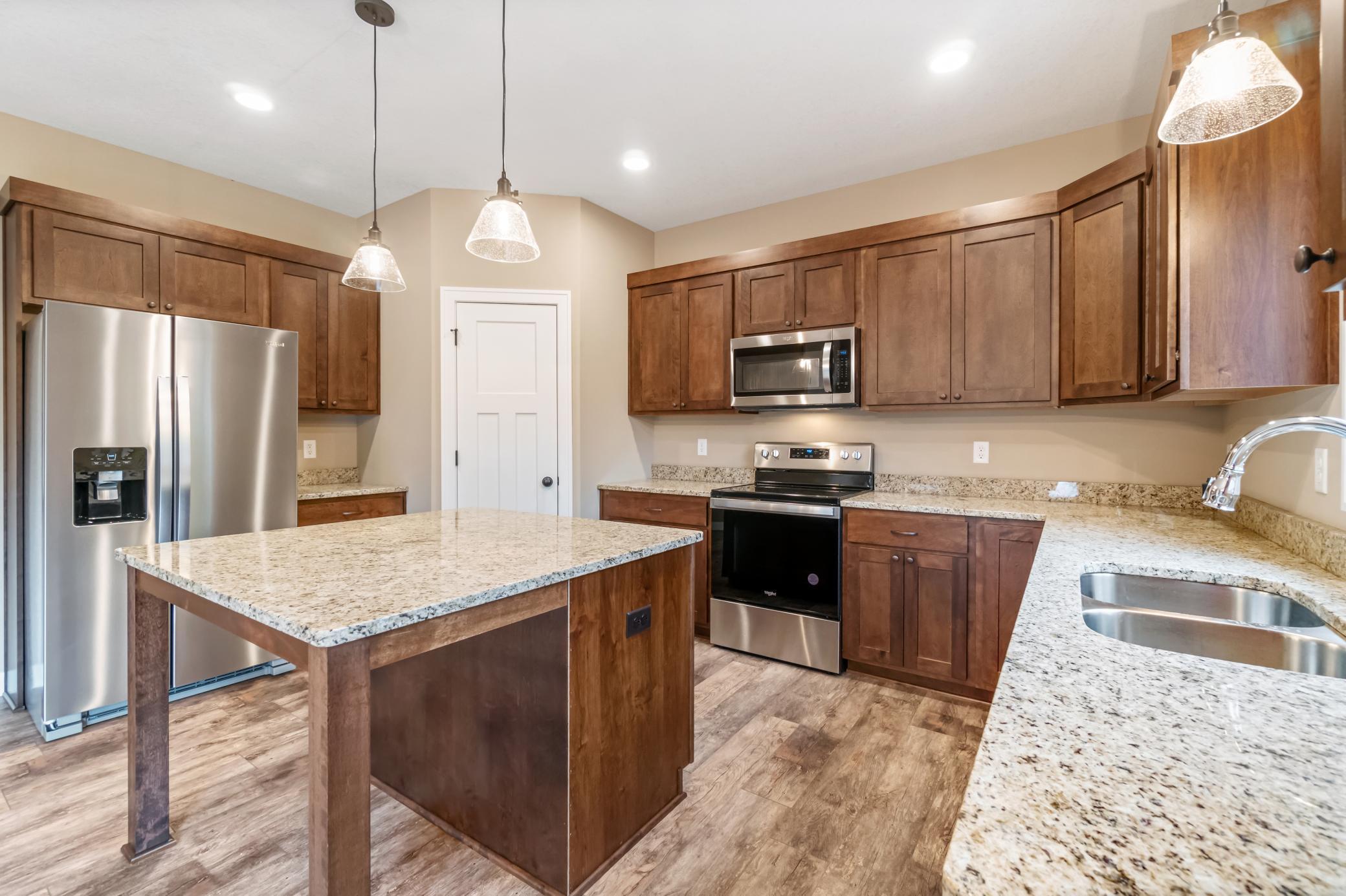 Hudson, Wisconsin, 54016, United States, 4 Bedrooms Bedrooms, ,3 BathroomsBathrooms,Residential,For Sale,1948487