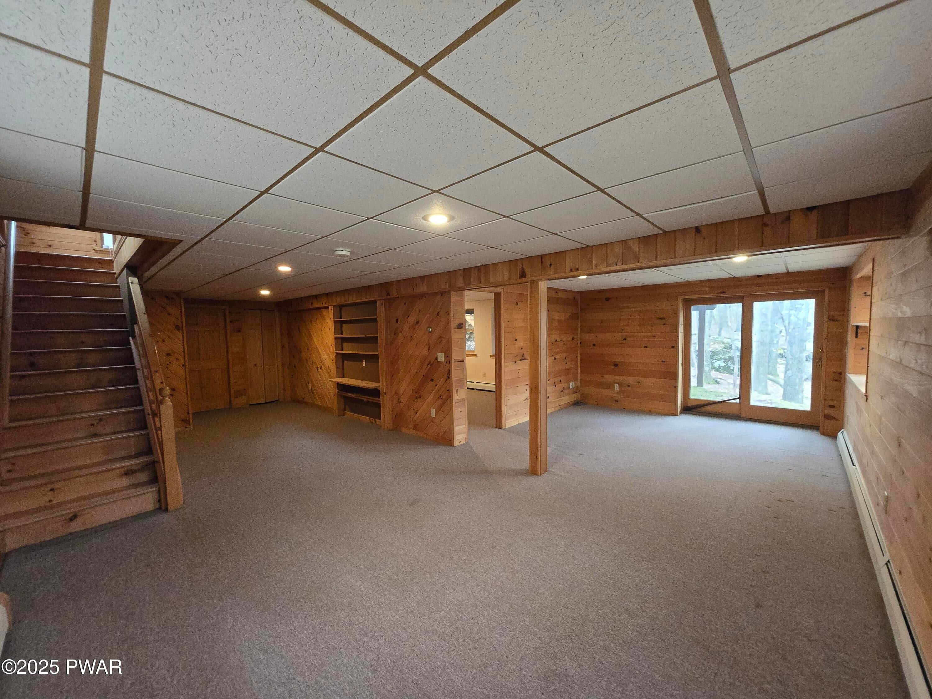 Lords Valley, Pennsylvania, 18428, United States, 5 Bedrooms Bedrooms, ,4 BathroomsBathrooms,Residential,For Sale,1977251