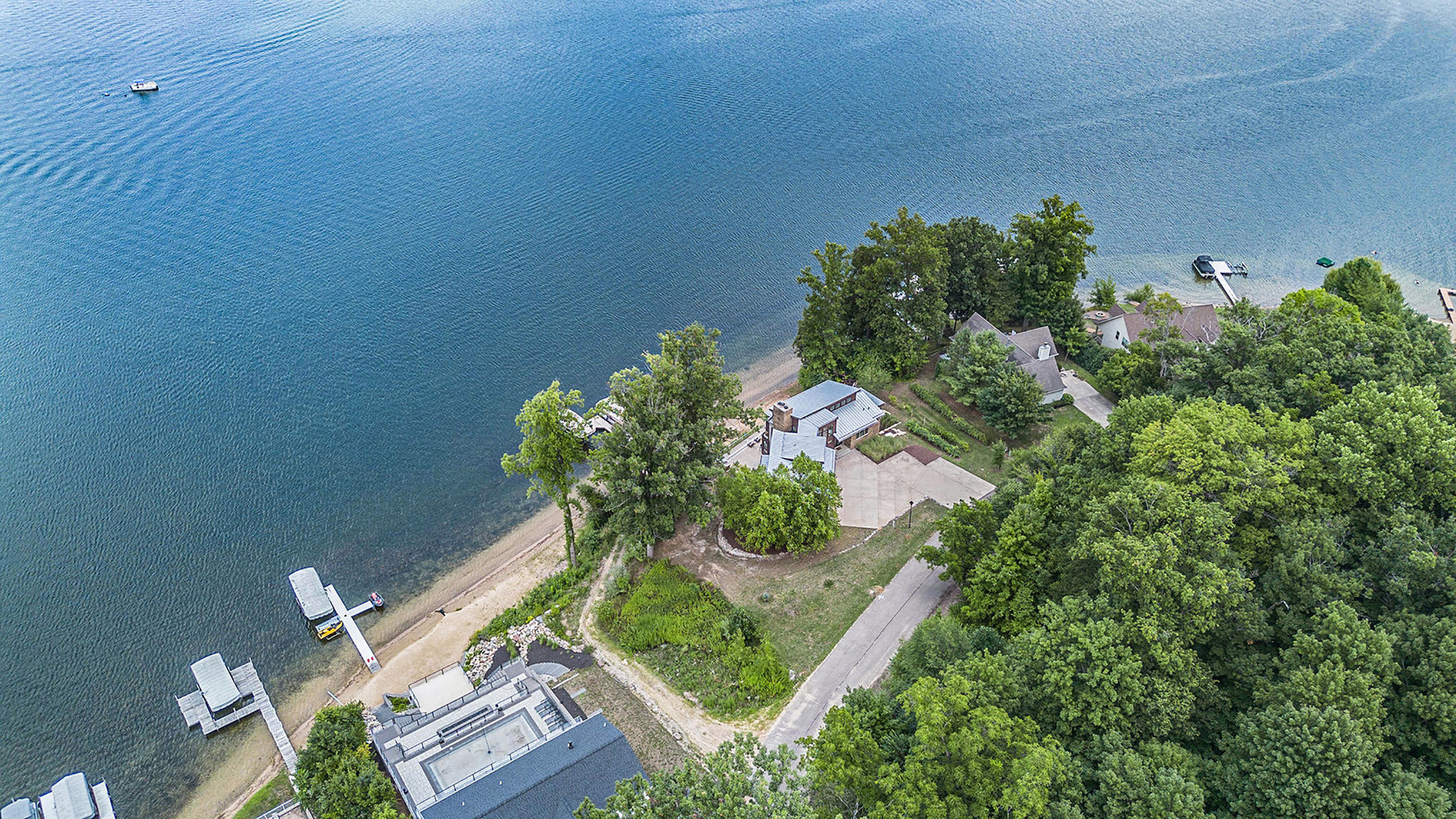 Dowagiac, Michigan, 49047, United States, 4 Bedrooms Bedrooms, ,5 BathroomsBathrooms,Residential,For Sale,1974252