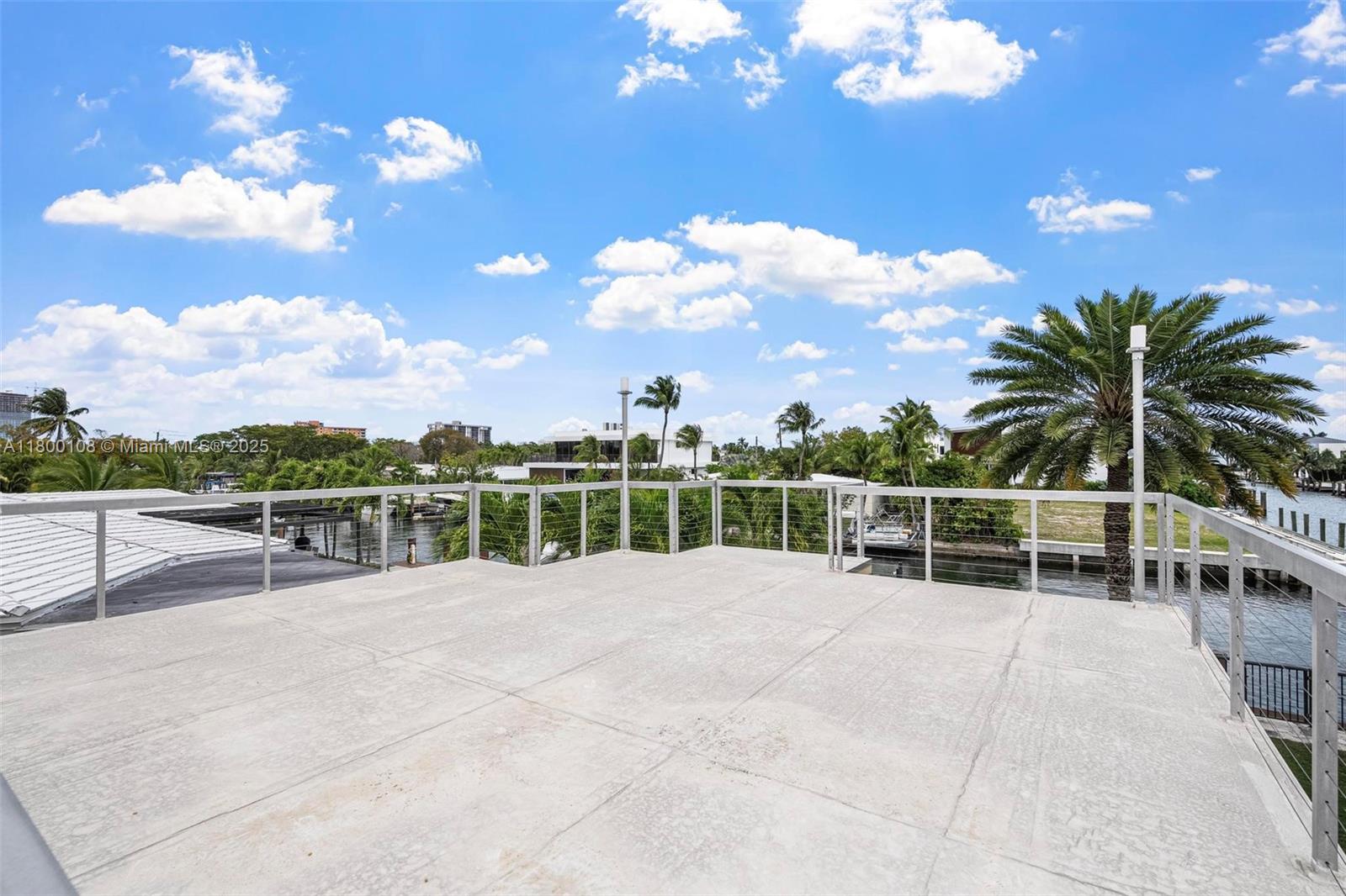 North Miami, Florida, 33181, United States, 5 Bedrooms Bedrooms, ,5 BathroomsBathrooms,Residential,For Sale,1804760