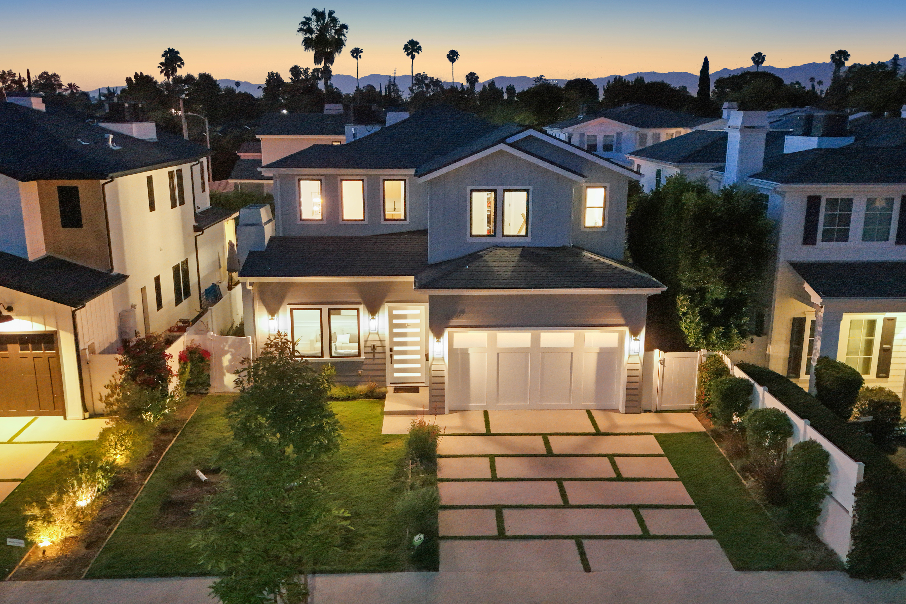  12341 Addison Street - 物件實景