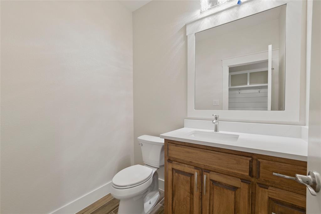 Weatherford, Texas, 76087, United States, 4 Bedrooms Bedrooms, ,3 BathroomsBathrooms,Residential,For Sale,1888737