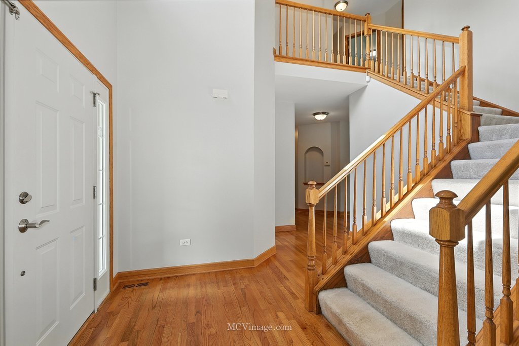 Plainfield, Illinois, 60586, United States, 5 Bedrooms Bedrooms, ,3 BathroomsBathrooms,Residential,For Sale,1927144