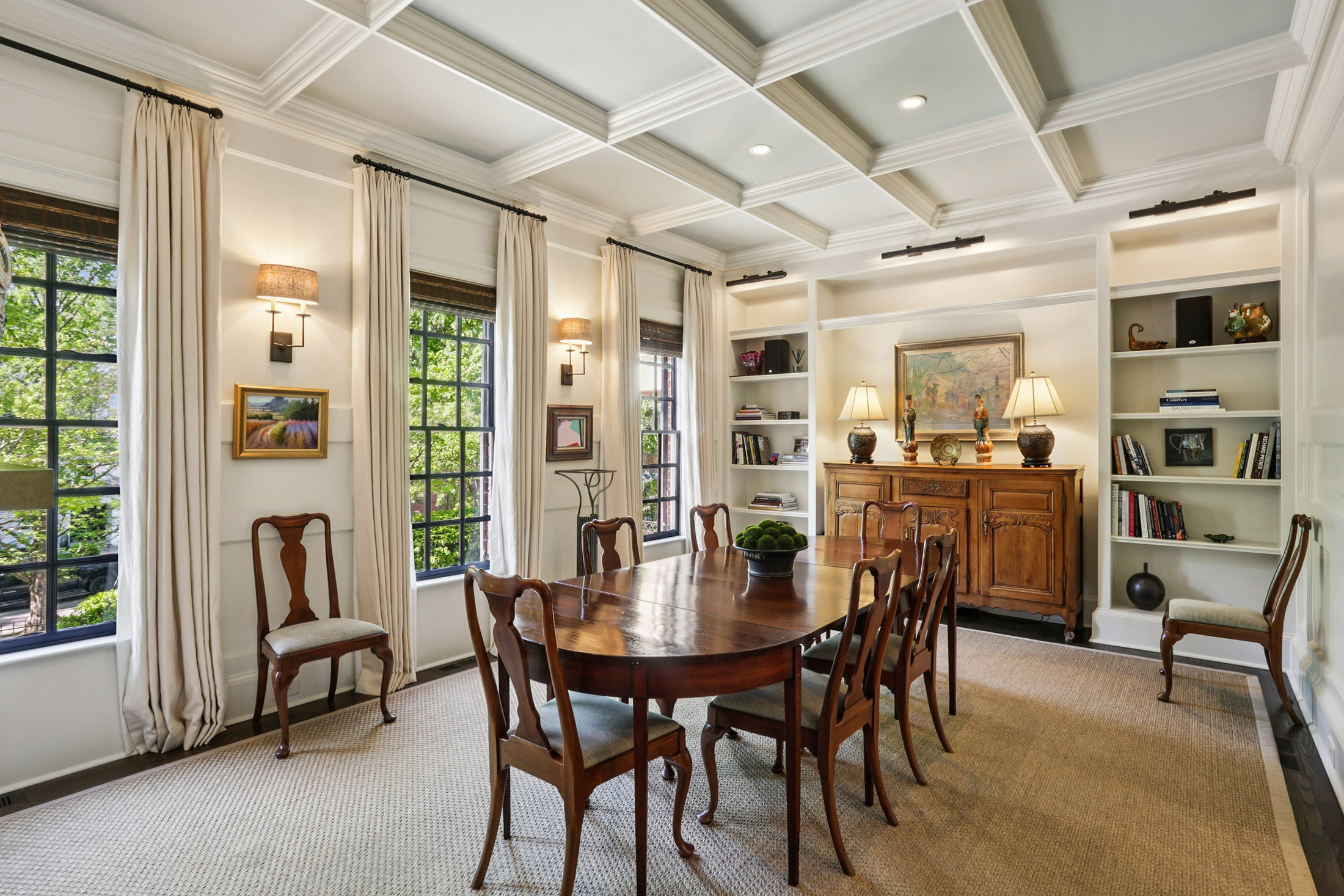  Exceptional Garden Hills Townhome Combines Luxury, Location and Lifestyle - 物件實景