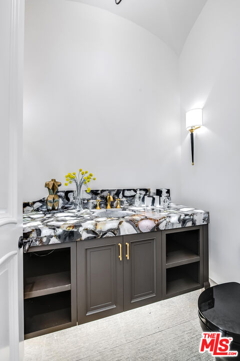 Beverly Hills, California, 90210, United States, 6 Bedrooms Bedrooms, ,12 BathroomsBathrooms,Residential,For Sale,1865227
