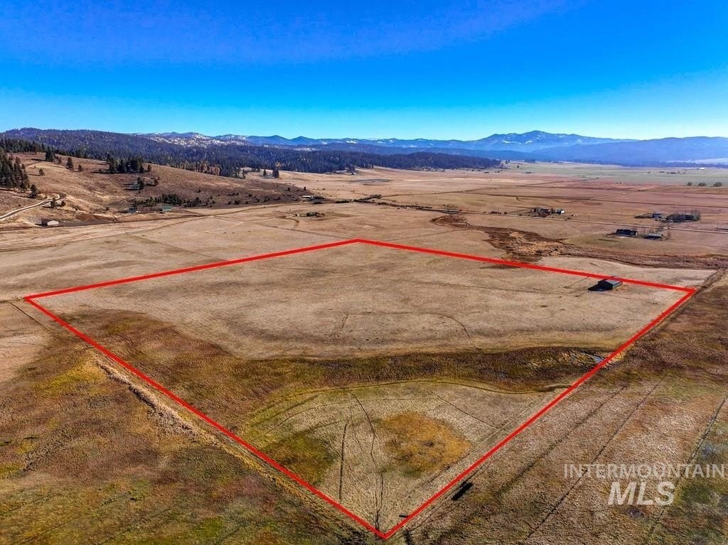 Donnelly, Idaho, 83615, United States, ,Residential,For Sale,1772260