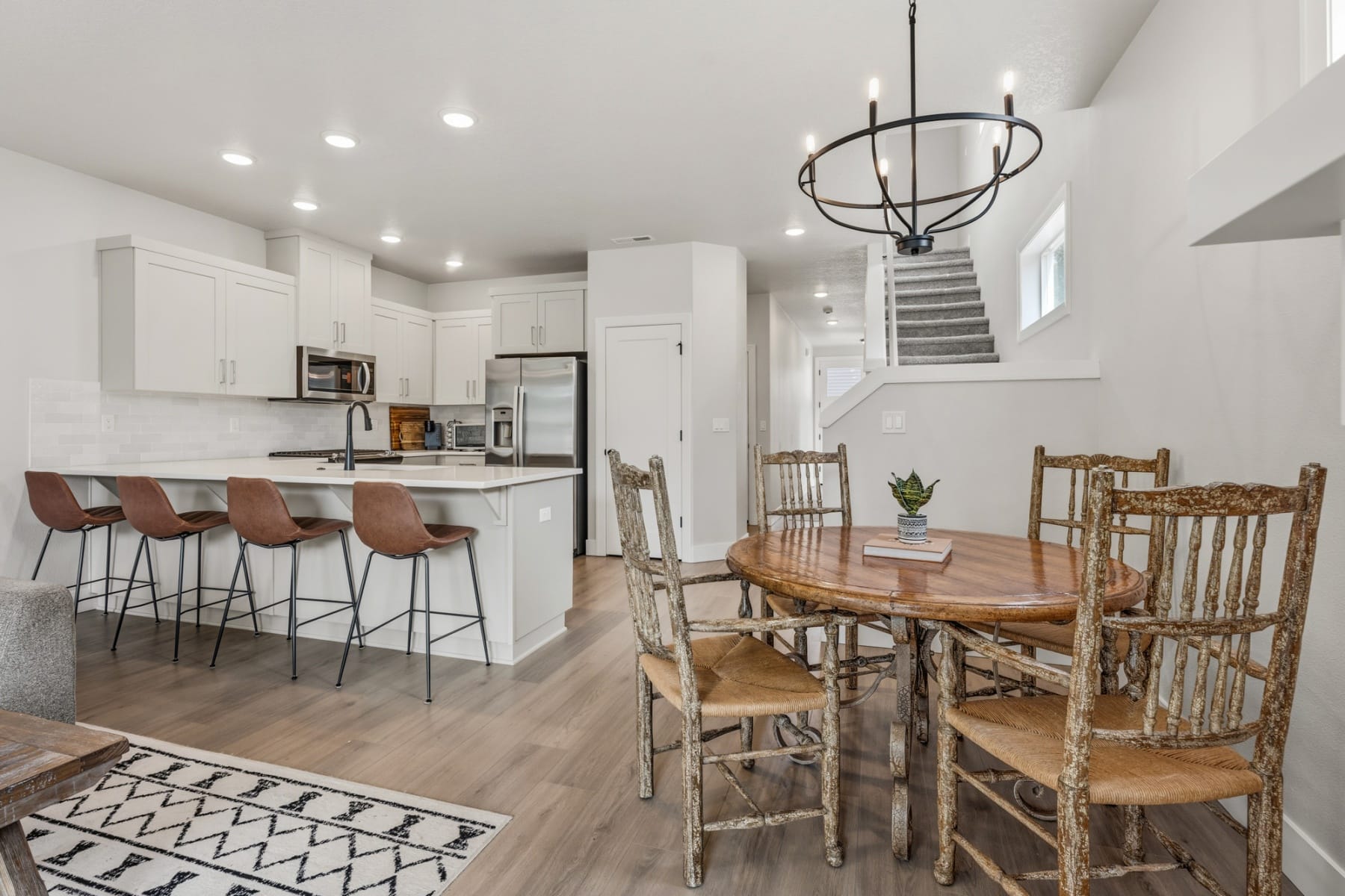 2414 SE MAYBROOK LN Milwaukie, OR 97222 - 物件實景