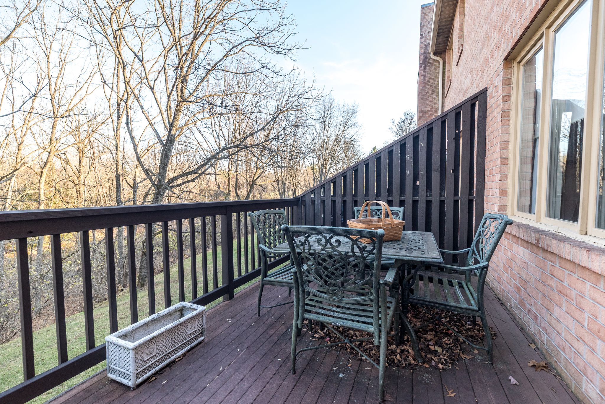 Chesterbrook, Pennsylvania, 19087, United States, 2 Bedrooms Bedrooms, ,3 BathroomsBathrooms,Residential,For Sale,1978885